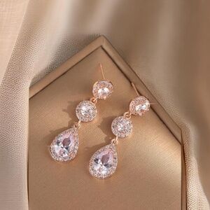 Sparkling Cubic Zirconia Water Drop Dangle Earrings